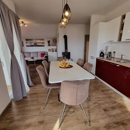 Tena * Privlaka (Zadar)