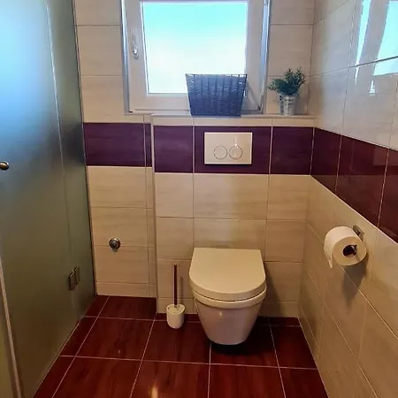 Tena Privlaka (Zadar)