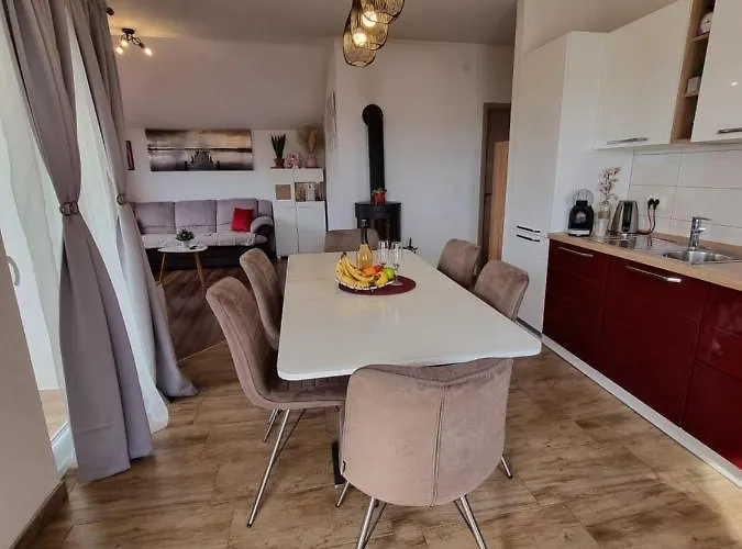 Tena * Privlaka (Zadar)